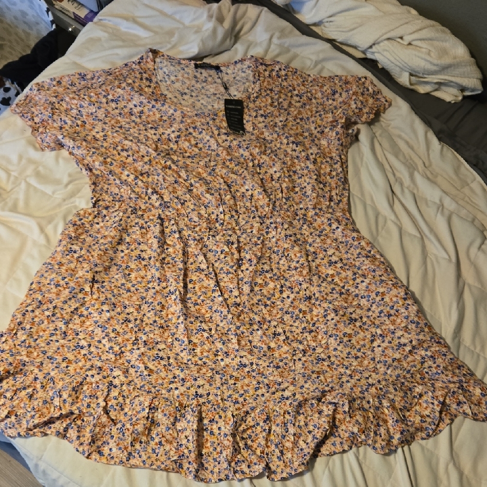 4x Celkuser Floral Dress